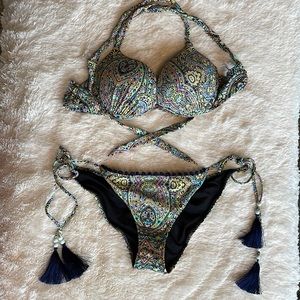 Victorias Secret push-up bikini set